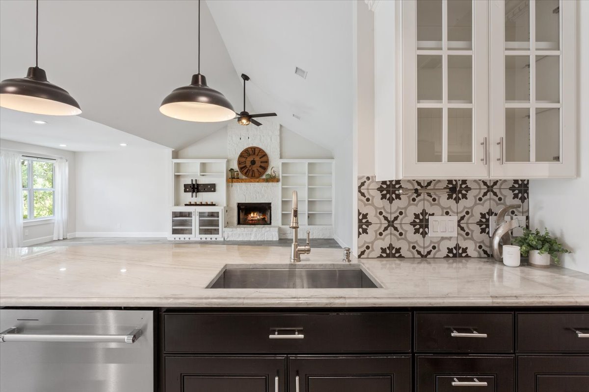 110 Sunset Road Georgetown, TX 78633 - Photo 15 of 36