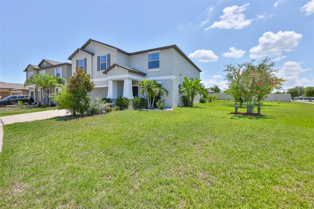 11503 Sage Canyon Dr. Riverview, FL 33578 - Photo 4 of 61
