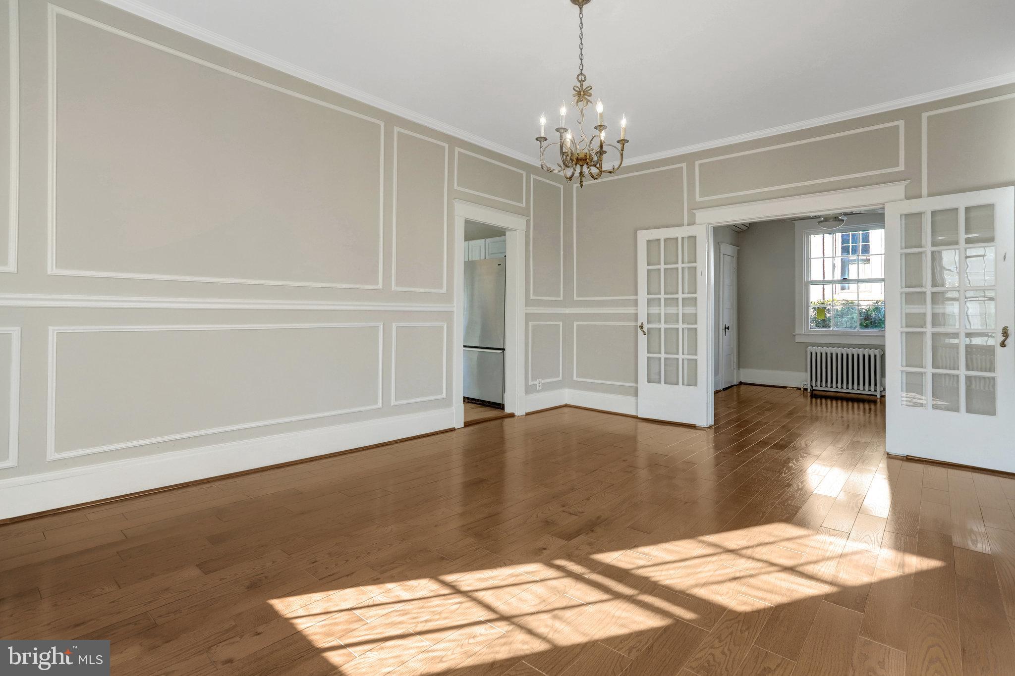 306 Rucker Place Alexandria, VA 22301 - Photo 11 of 63 Dining room