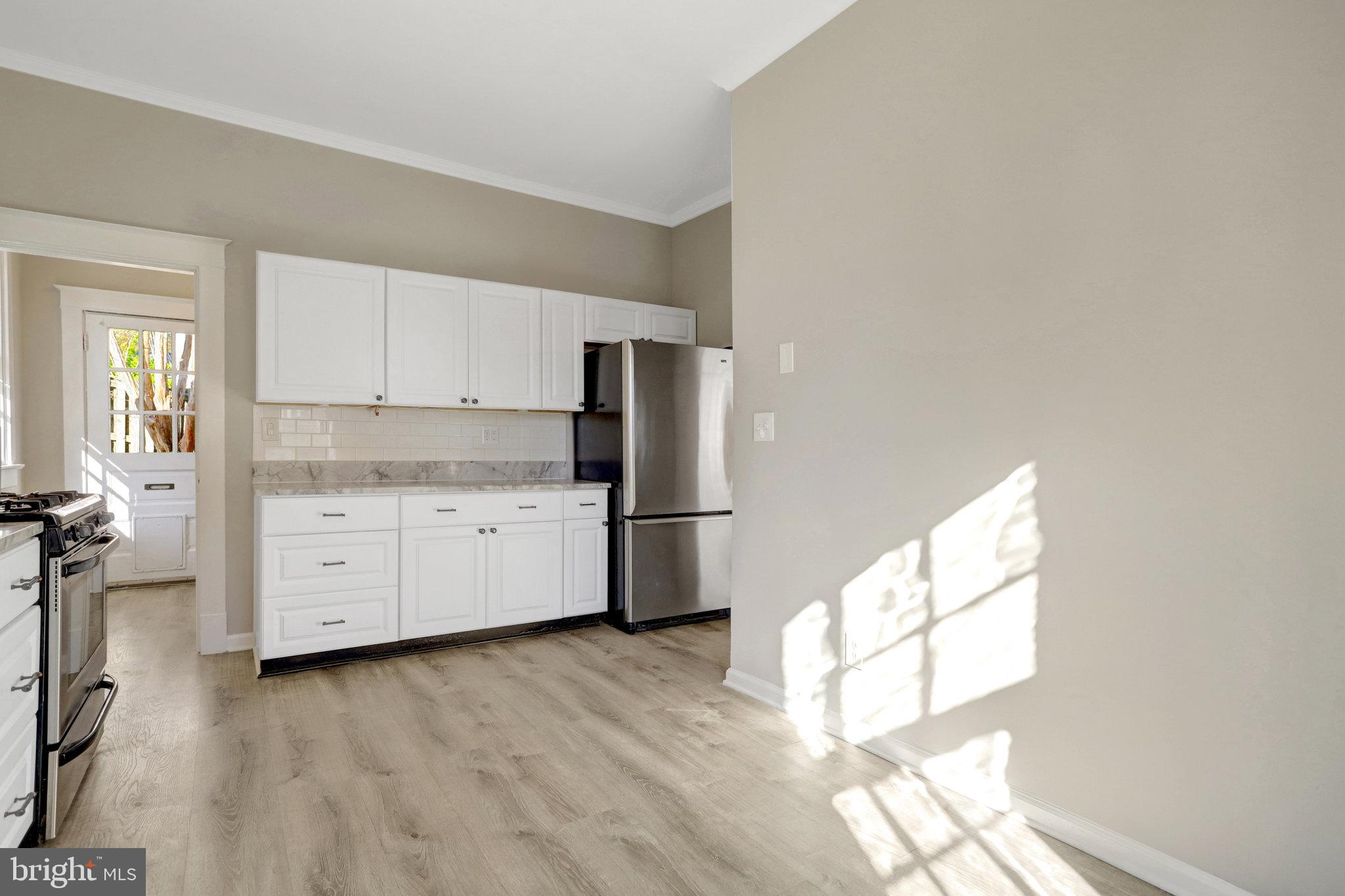 306 Rucker Place Alexandria, VA 22301 - Photo 19 of 63 Kitchen