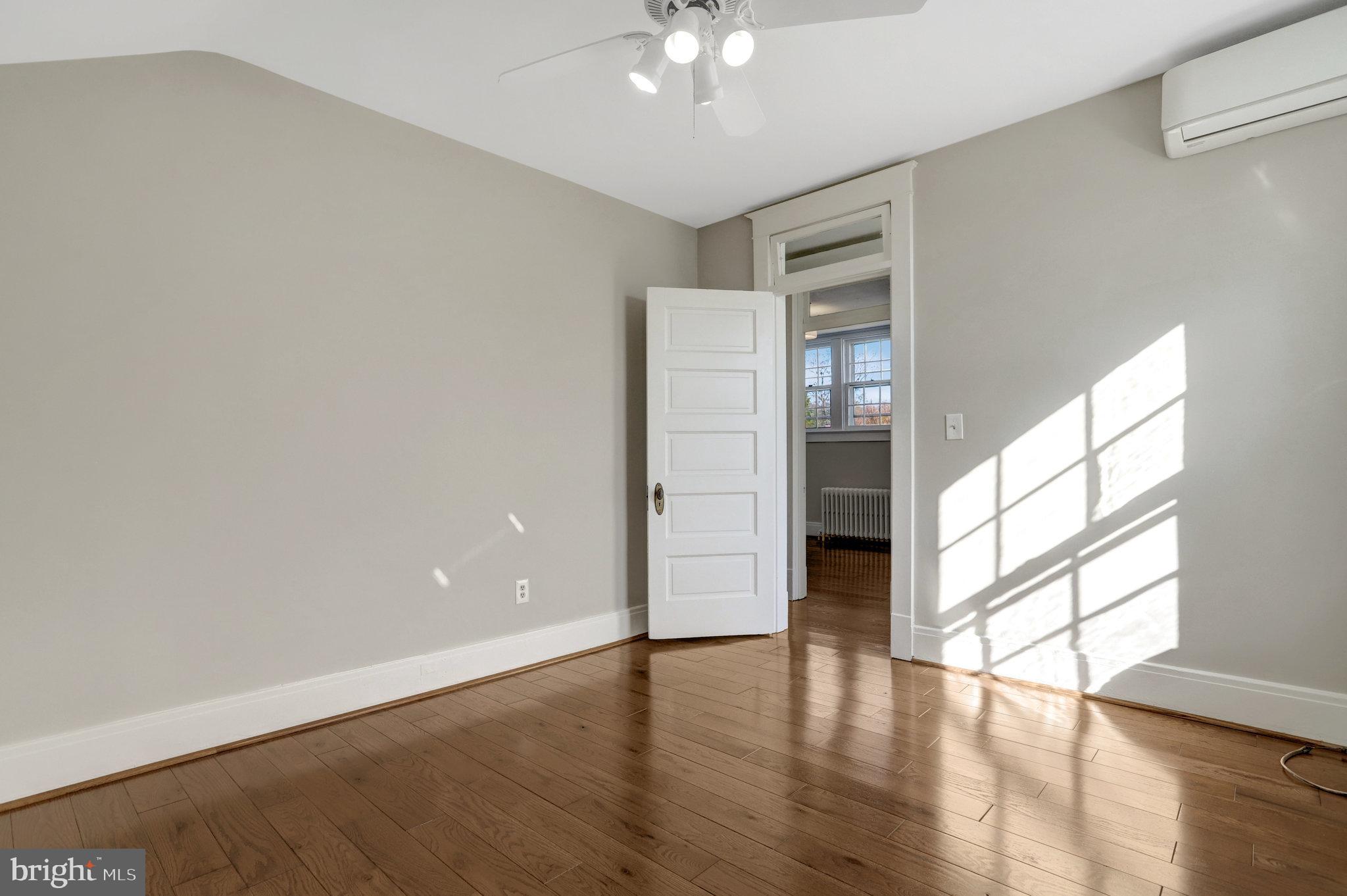 306 Rucker Place Alexandria, VA 22301 - Photo 41 of 63 Third bedroom