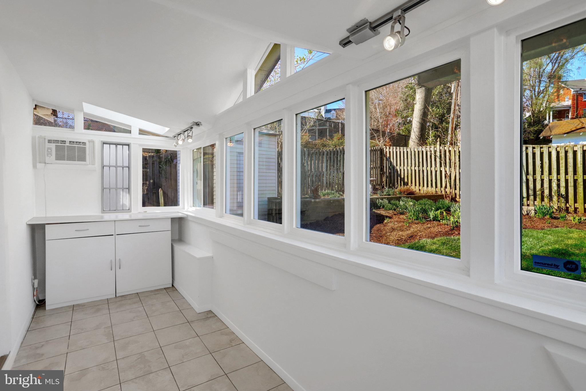 306 Rucker Place Alexandria, VA 22301 - Photo 52 of 63 Carriage house