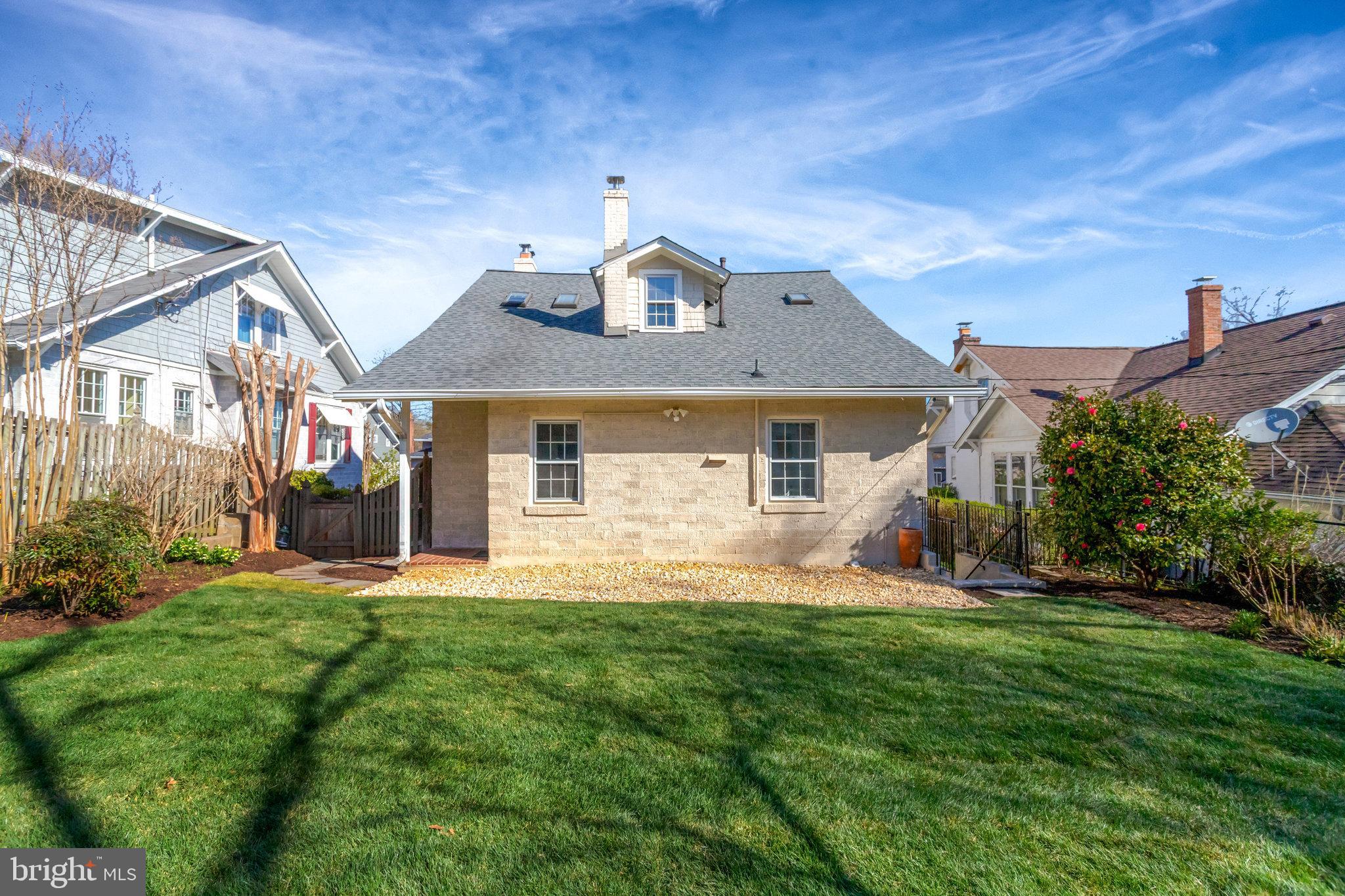 306 Rucker Place Alexandria, VA 22301 - Photo 57 of 63 Exterior