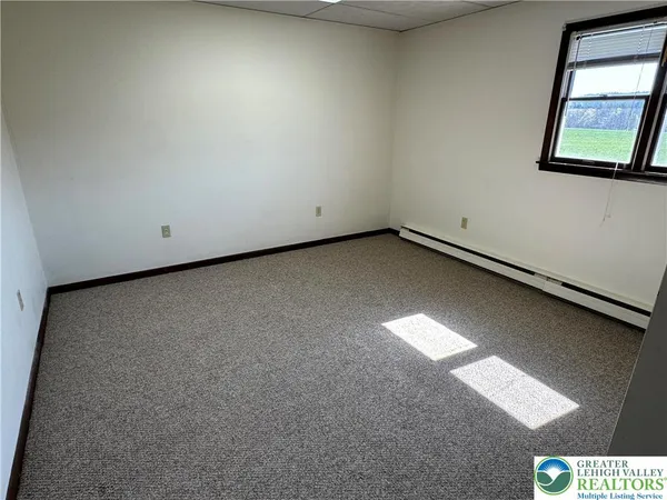 $1,400 | 1121 Poho Poco Drive, Lehighton, PA 18235