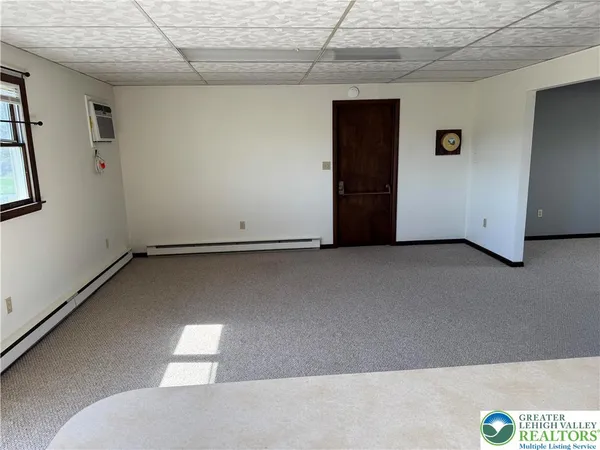 $1,400 | 1121 Poho Poco Drive, Lehighton, PA 18235