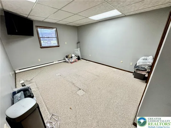 $1,300 | 1121 Poho Poco Drive, Lehighton, PA 18235