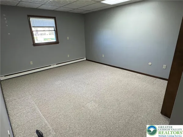 $1,400 | 1121 Poho Poco Drive, Lehighton, PA 18235