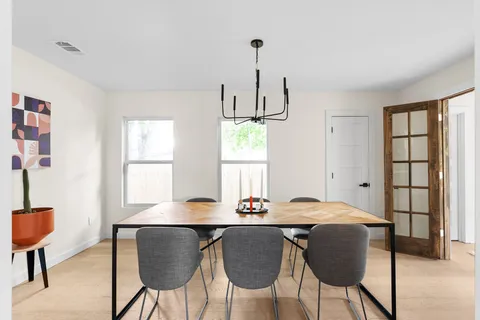 $625,000 | 2105 Brunswick Drive, Austin, TX 78723