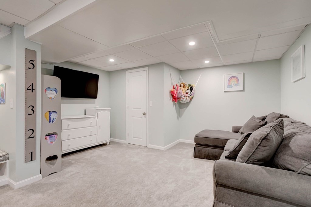 31 Anthony Road North Reading, MA 01864 - Photo 25 of 38