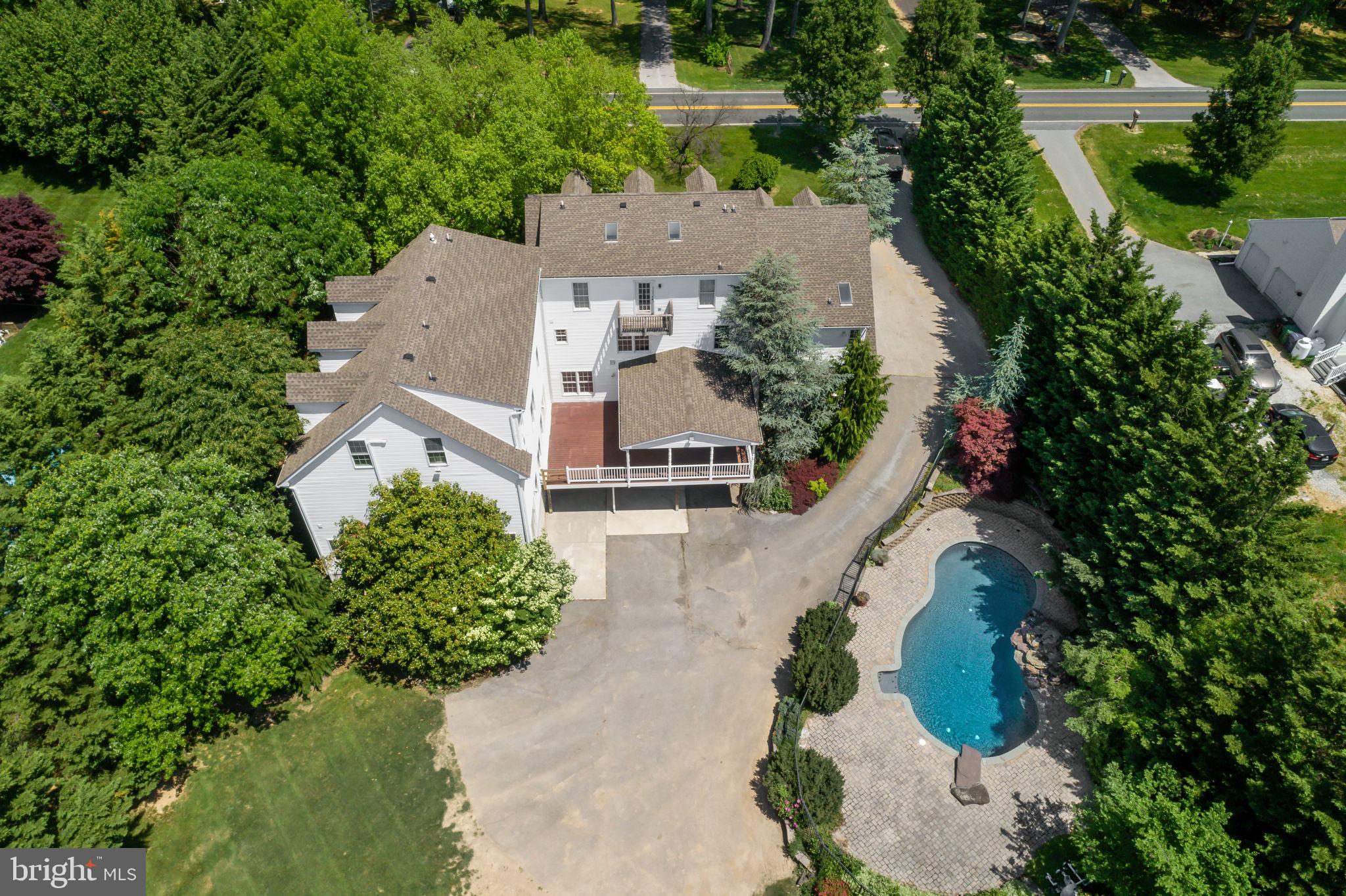 997 Chapel Road New Windsor, MD 21776 - Photo 5 of 85 Gallery Image 5
