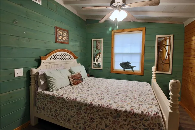 $540,000 | 147 Lakeside Drive, Mountain Rest, SC 29664