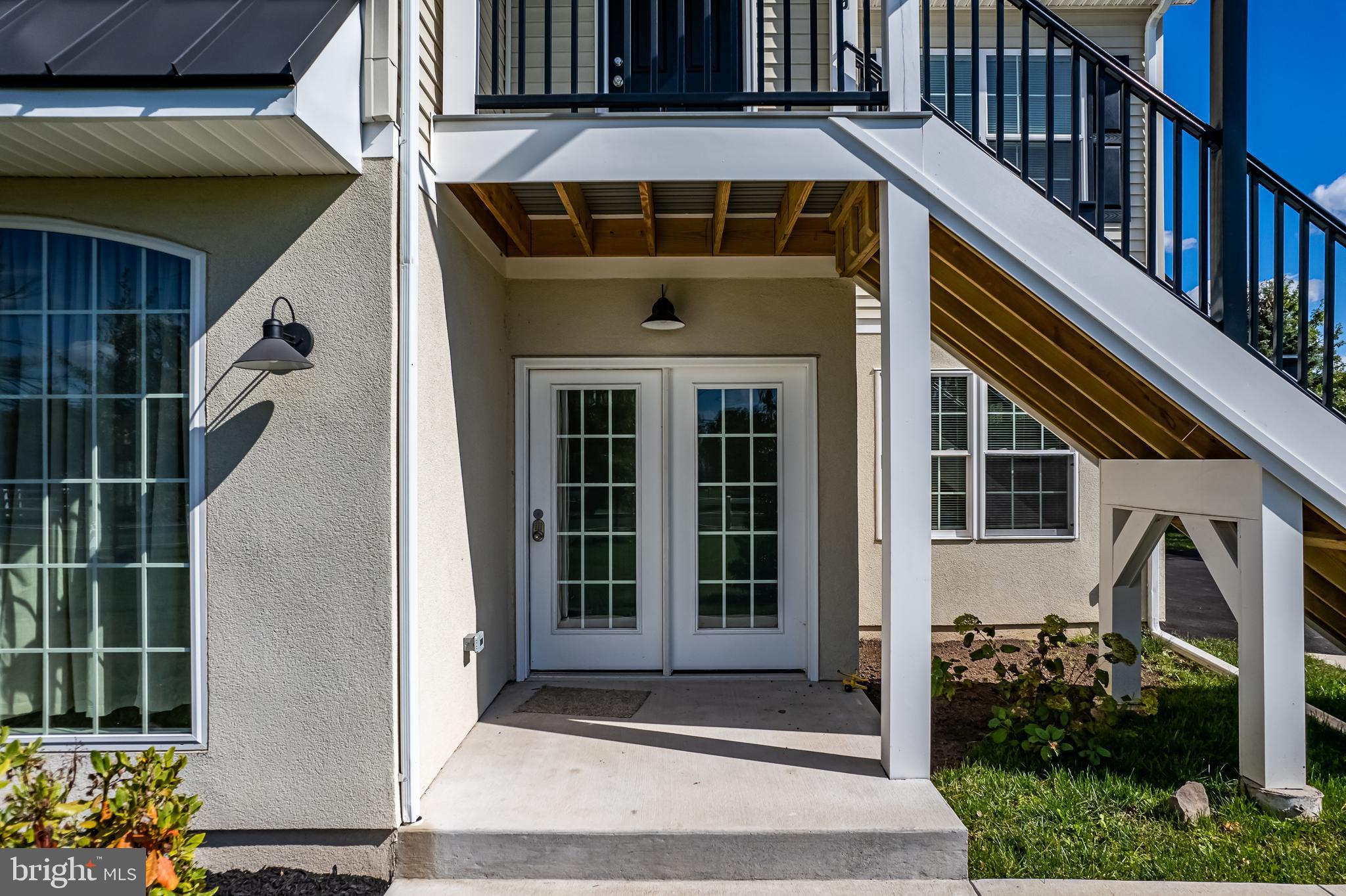 Front door to main level full in-law suite