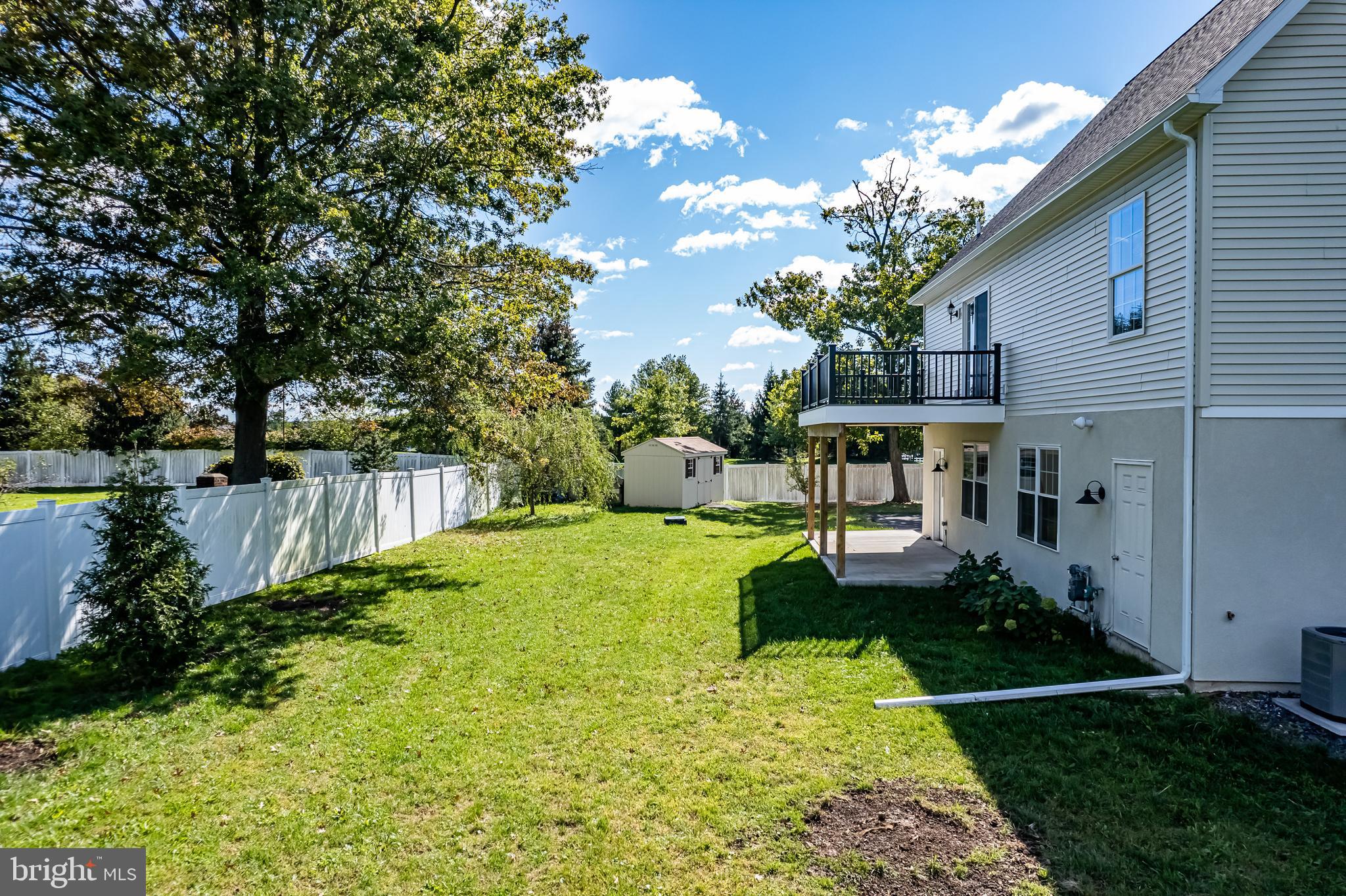 719 Bergey Road Telford, PA 18969 - Photo 36 of 84 back yard view