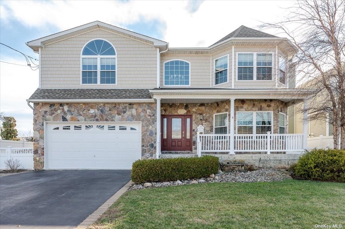 35 Alhambra Road Massapequa, NY 11758 - Photo 1 of 1 Gallery Image 1