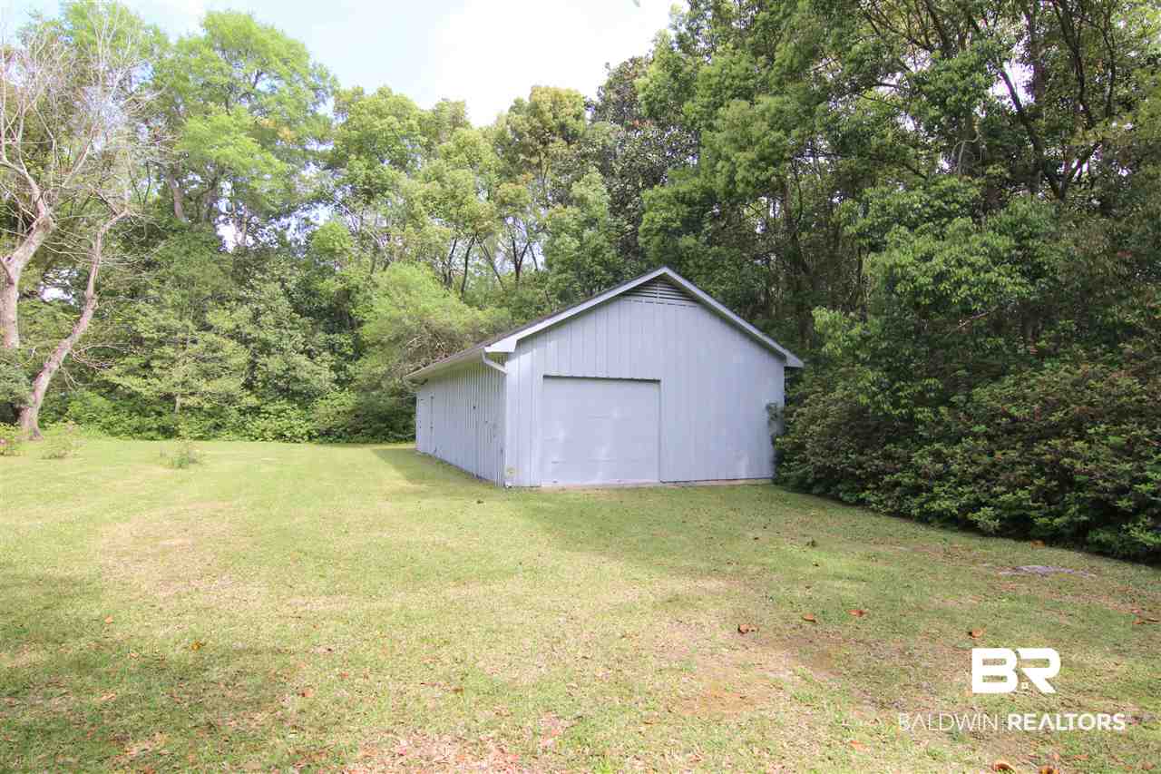 7147 Chapman Street Fairhope, AL 36532 - Photo 35 of 48