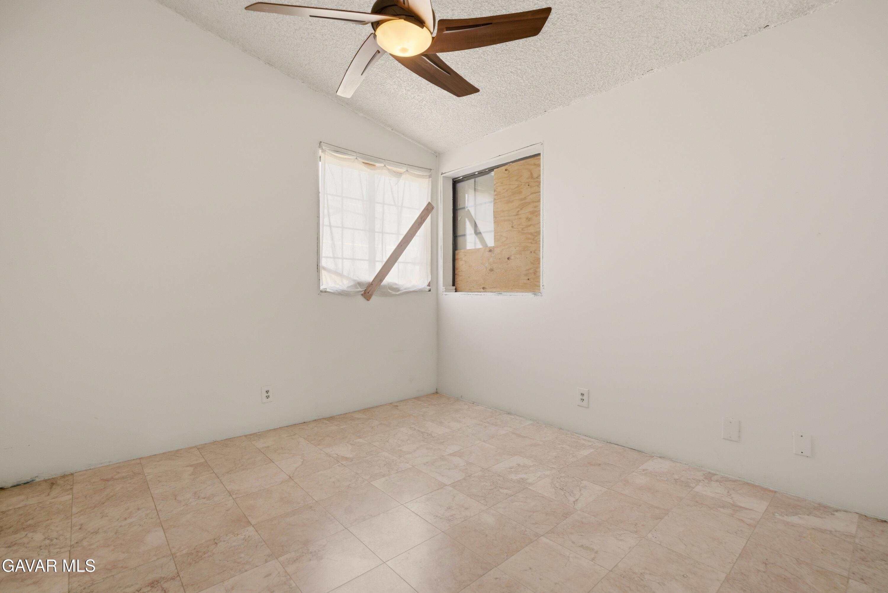 3160 East Ave R8 Palmdale, CA 93550 - Photo 11 of 25 JPP04805_770cefc5