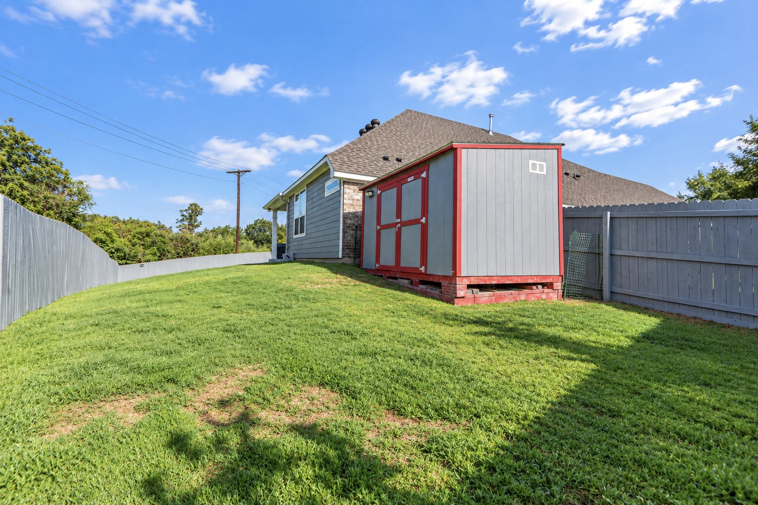 2062 Winepress Road Brenham, TX 77833 - Photo 22 of 28 Gallery Image 22