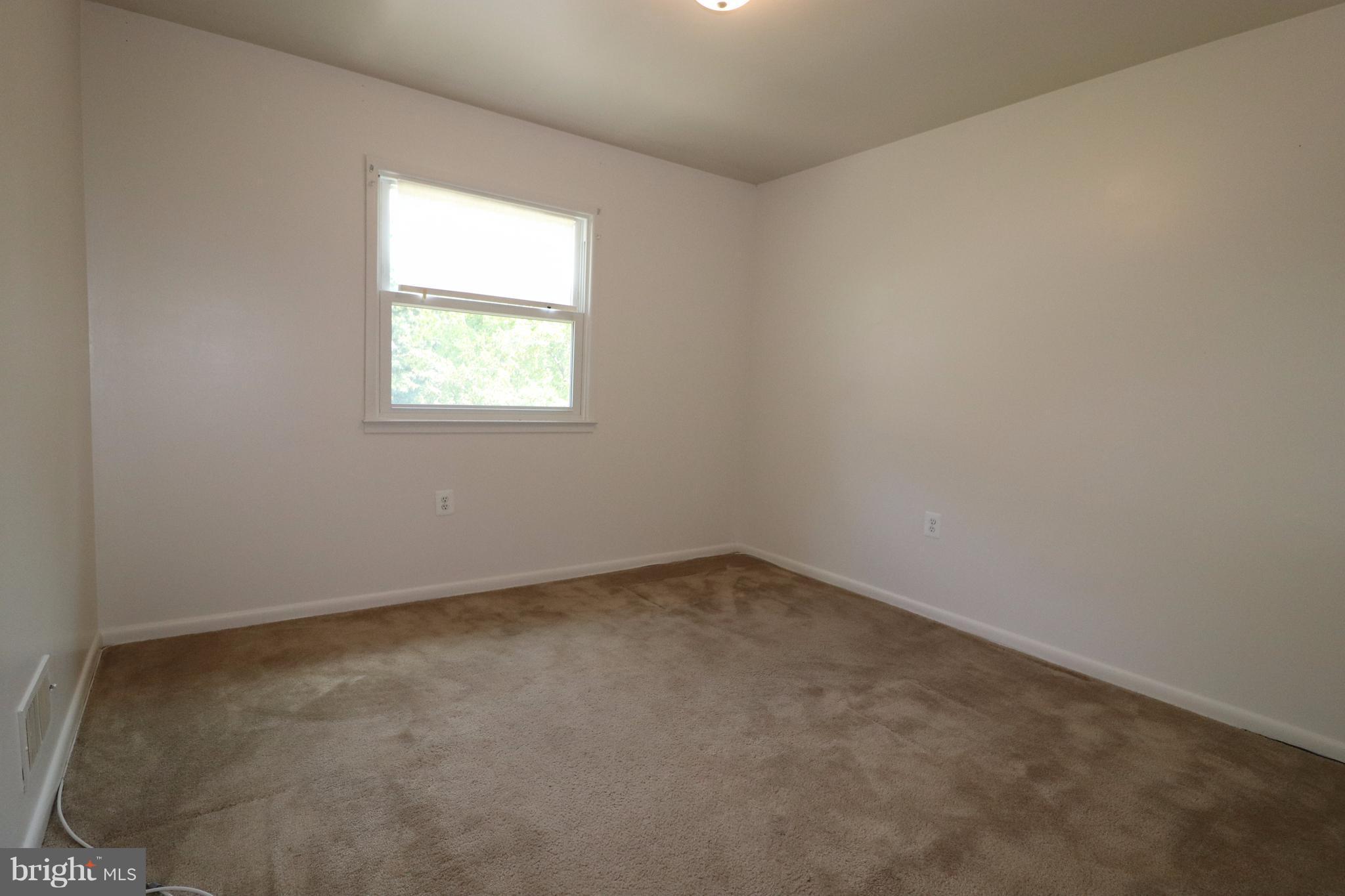 9301 Cross Bow Road Fort Washington, MD 20744 - Photo 15 of 28 Bedroom