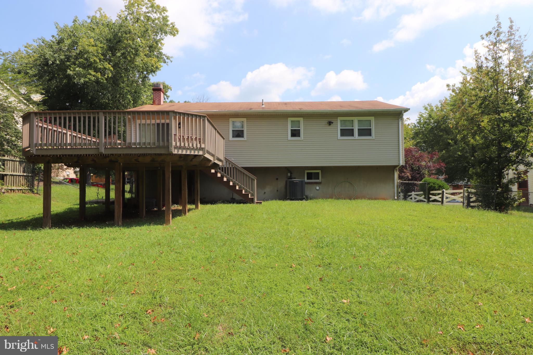 9301 Cross Bow Road Fort Washington, MD 20744 - Photo 27 of 28 Deck