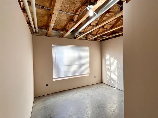 $339,500 | 2646 Cobblestone Drive, Crystal Lake, IL 60012