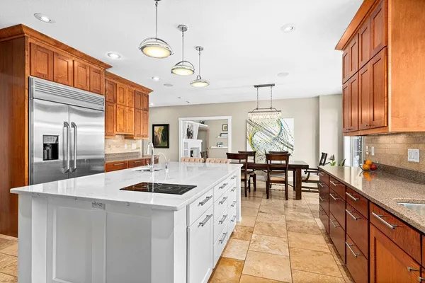 $1,699,900 | 3725 North Ridge Road, Duluth, MN 55804
