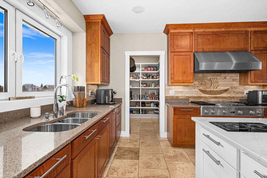 3725 North Ridge Road Duluth, MN 55804 - Photo 12 of 46