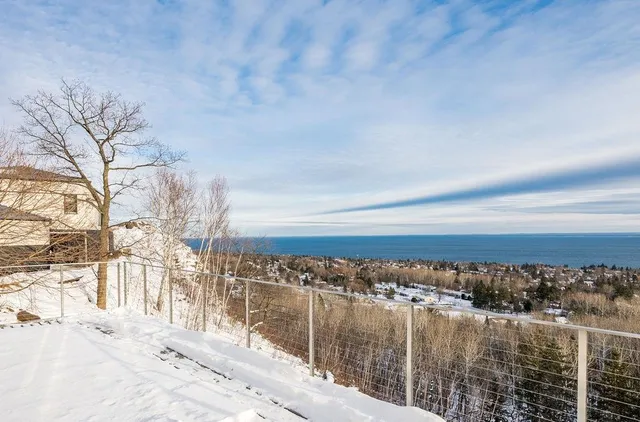 $1,799,900 | 3725 North Ridge Road, Duluth, MN 55804