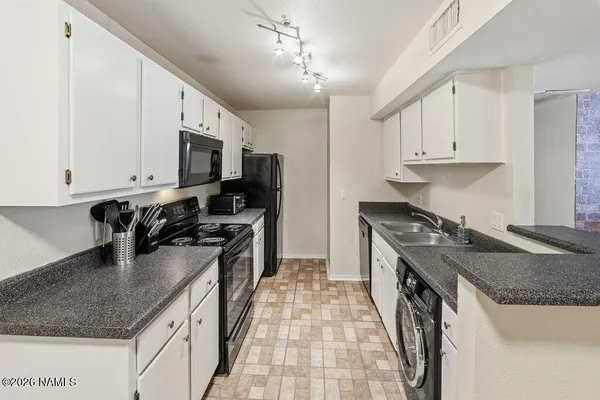 $330,000 | 1385 West University Avenue, Unit 6144, Flagstaff, AZ 86001