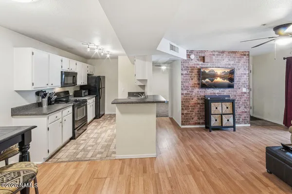 $330,000 | 1385 West University Avenue, Unit 6144, Flagstaff, AZ 86001