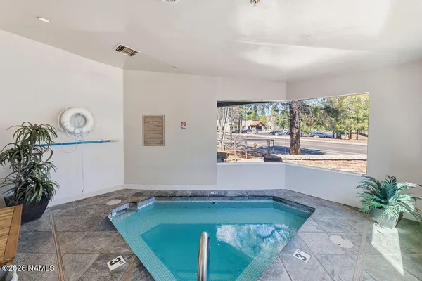 $330,000 | 1385 West University Avenue, Unit 6144, Flagstaff, AZ 86001