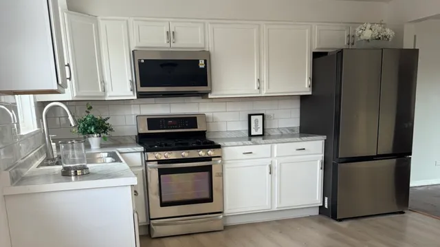 $79,900 | 7907 South Ellis Avenue, Unit 3, Chicago, IL 60619