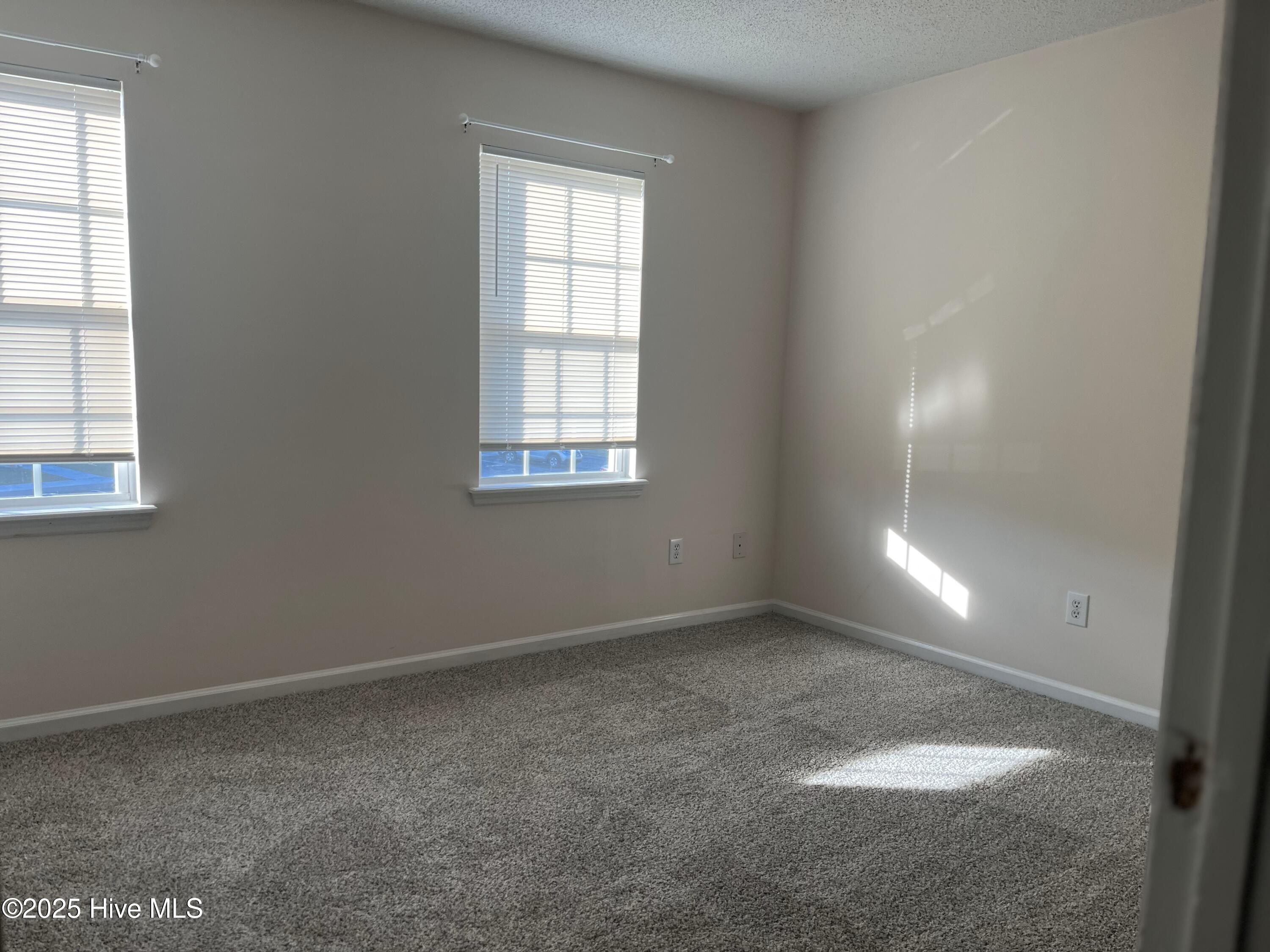 200 Pinegrove Court Jacksonville, NC 28546 - Photo 5 of 7 IMG_4459