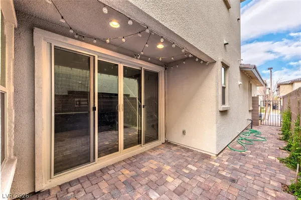 $2,595 | 11697 Redwood Mountain Avenue, Las Vegas, NV 89138