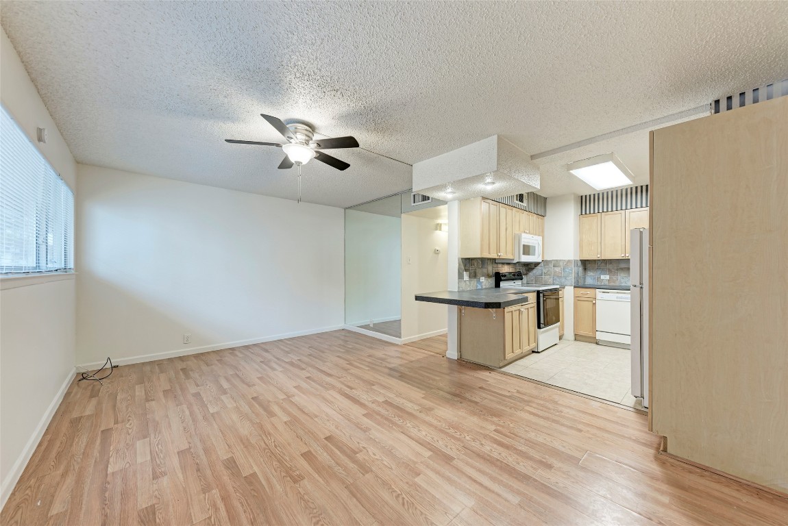 2404 Longview Street, Unit 101 Austin, TX 78705 - Photo 5 of 5