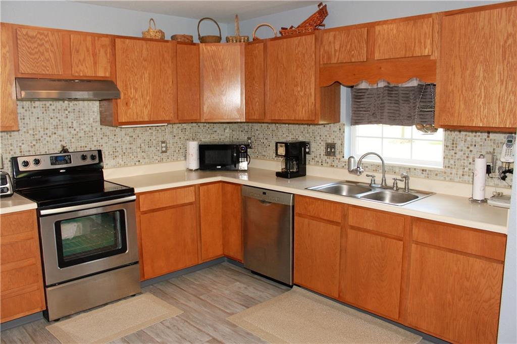 1200 Oak Leaf Road Franklin, IN 46131 - Photo 12 of 24 Gallery Image 12