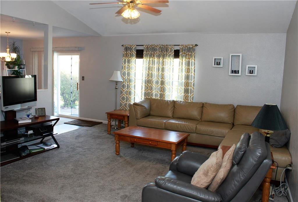 1200 Oak Leaf Road Franklin, IN 46131 - Photo 23 of 24 Gallery Image 23