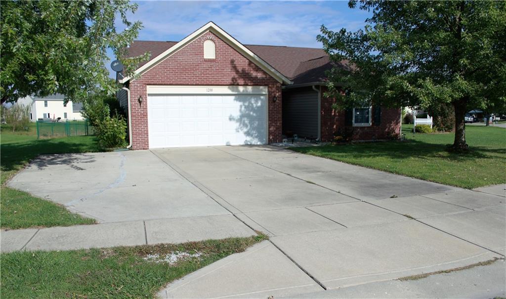 1200 Oak Leaf Road Franklin, IN 46131 - Photo 8 of 24 Gallery Image 8