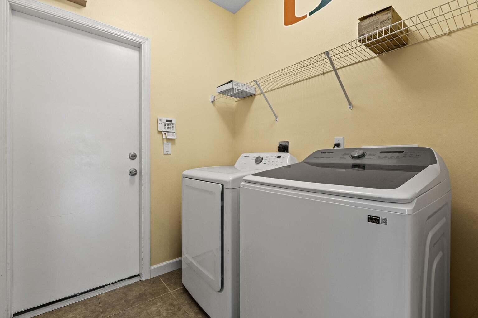 4407 Southwest Wabash Street Port St. Lucie, FL 34953 - Photo 20 of 38 Laundry Room