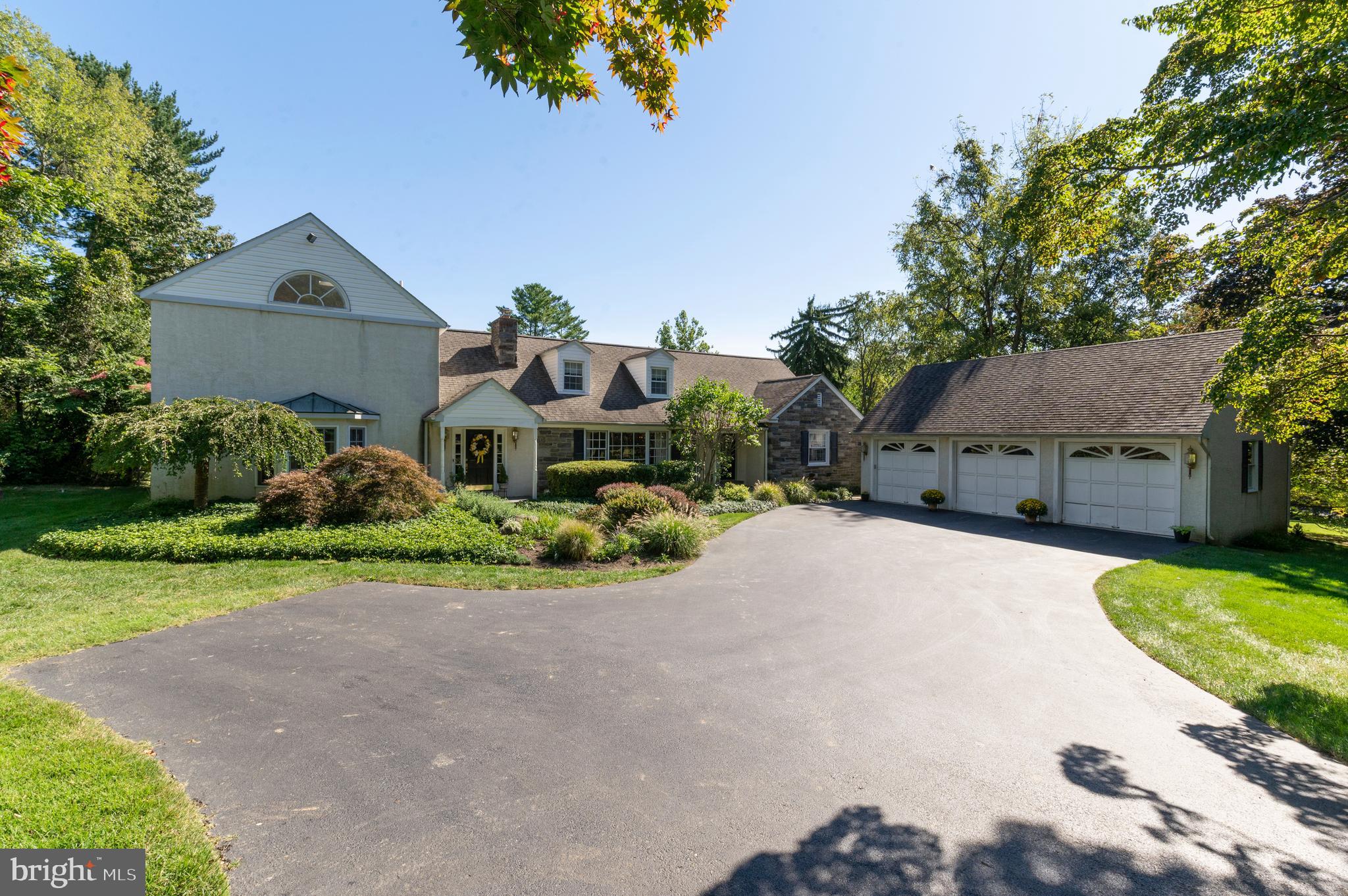 26 Dunminning Road Newtown Square, PA 19073 - Photo 2 of 36