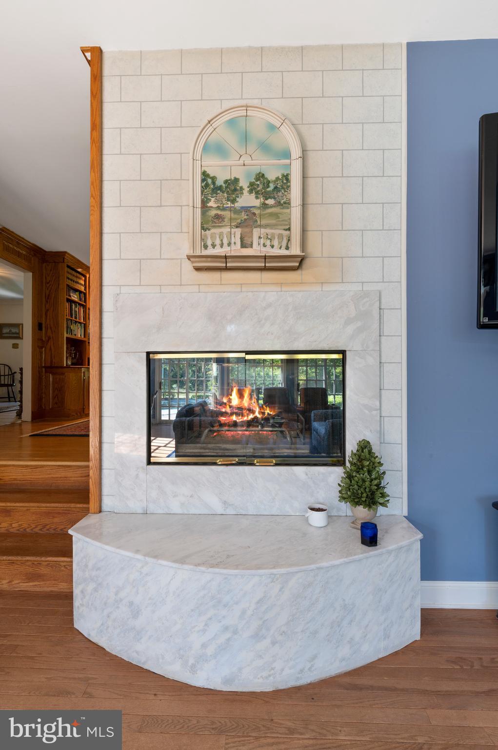 26 Dunminning Road Newtown Square, PA 19073 - Photo 11 of 36 Shared Fireplace