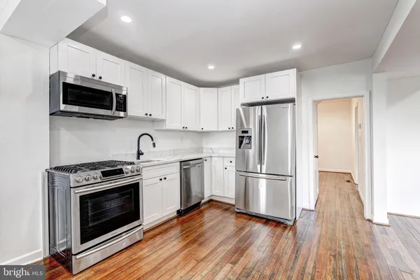 $2,400 | 2805 Hamilton Avenue, Baltimore, MD 21214