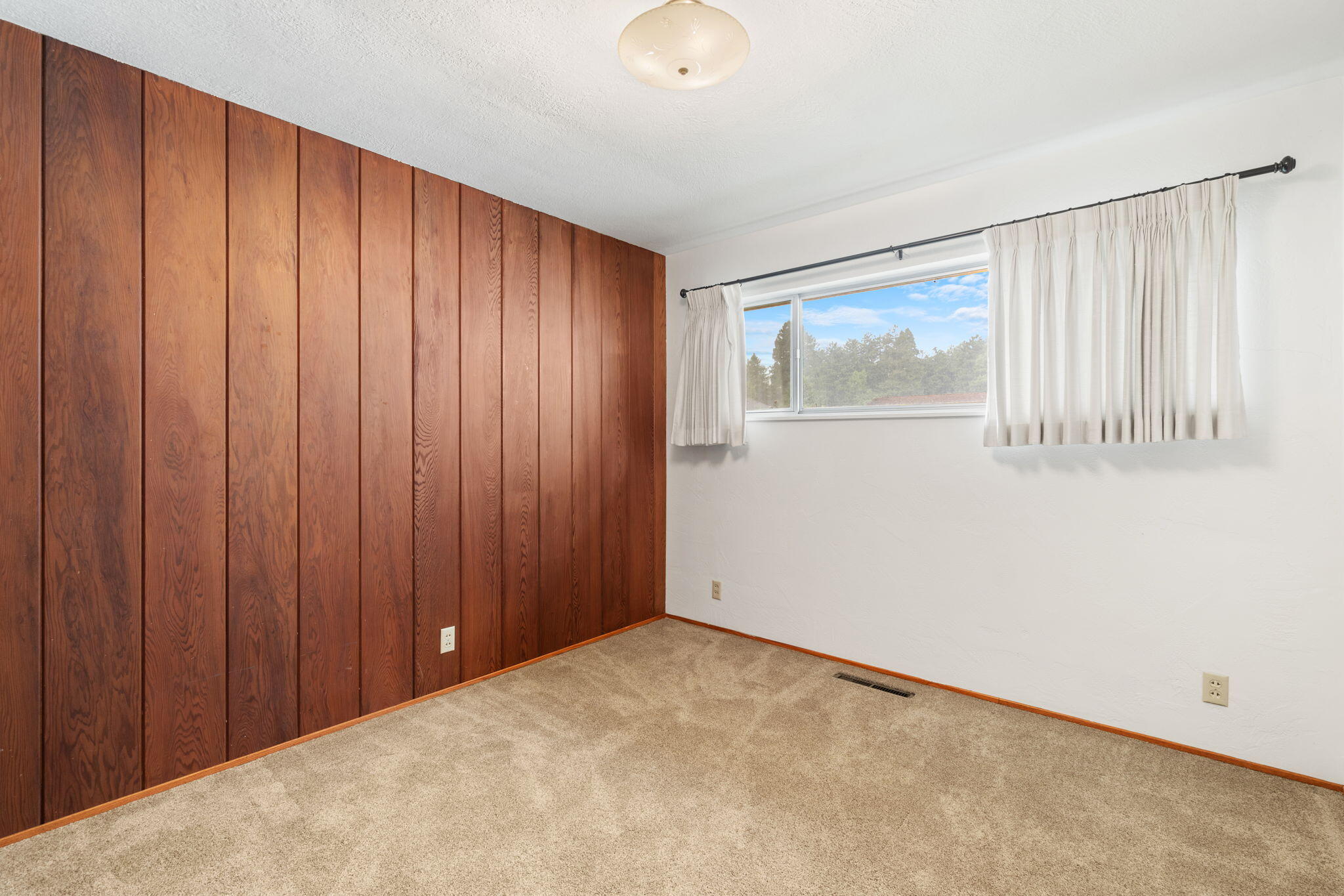 1096 Riverside Drive Rio Dell, CA 95562 - Photo 14 of 22 15-web-or-mls-DSC06821