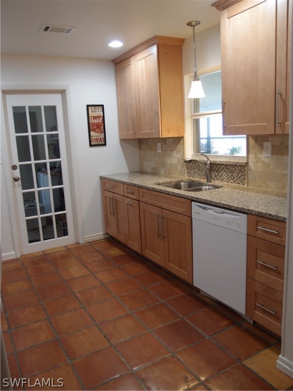 6070 Valeria Road Bokeelia, FL 33922 - Photo 8 of 34 Gallery Image 8