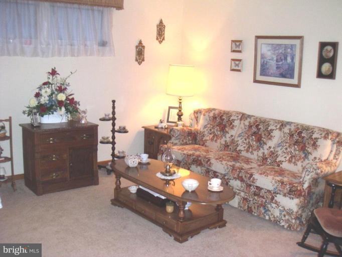 7 Edgemoor Road Lutherville-Timonium, MD 21093 - Photo 14 of 15 Living Room #2