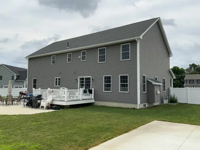 $725,000 | 25 Damato Way, Agawam, MA 01001