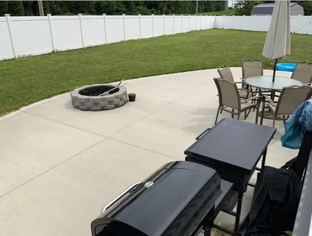 $725,000 | 25 Damato Way, Agawam, MA 01001