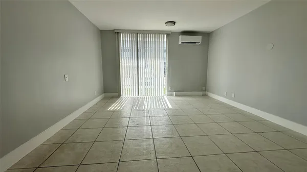 $1,375 | 16450 Northwest 2nd Avenue, Miami, FL 33169