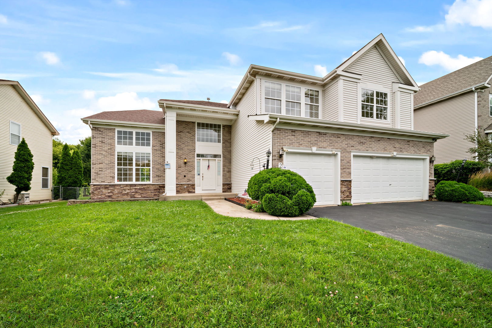 270 Lake Gillilan Way Algonquin, IL 60102 - Photo 1 of 29