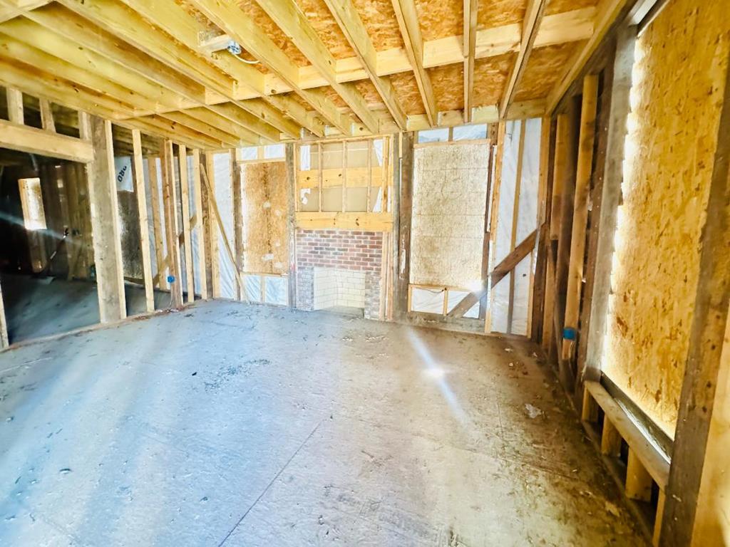 504 Asbury Road Hodges, SC 29653 - Photo 5 of 14