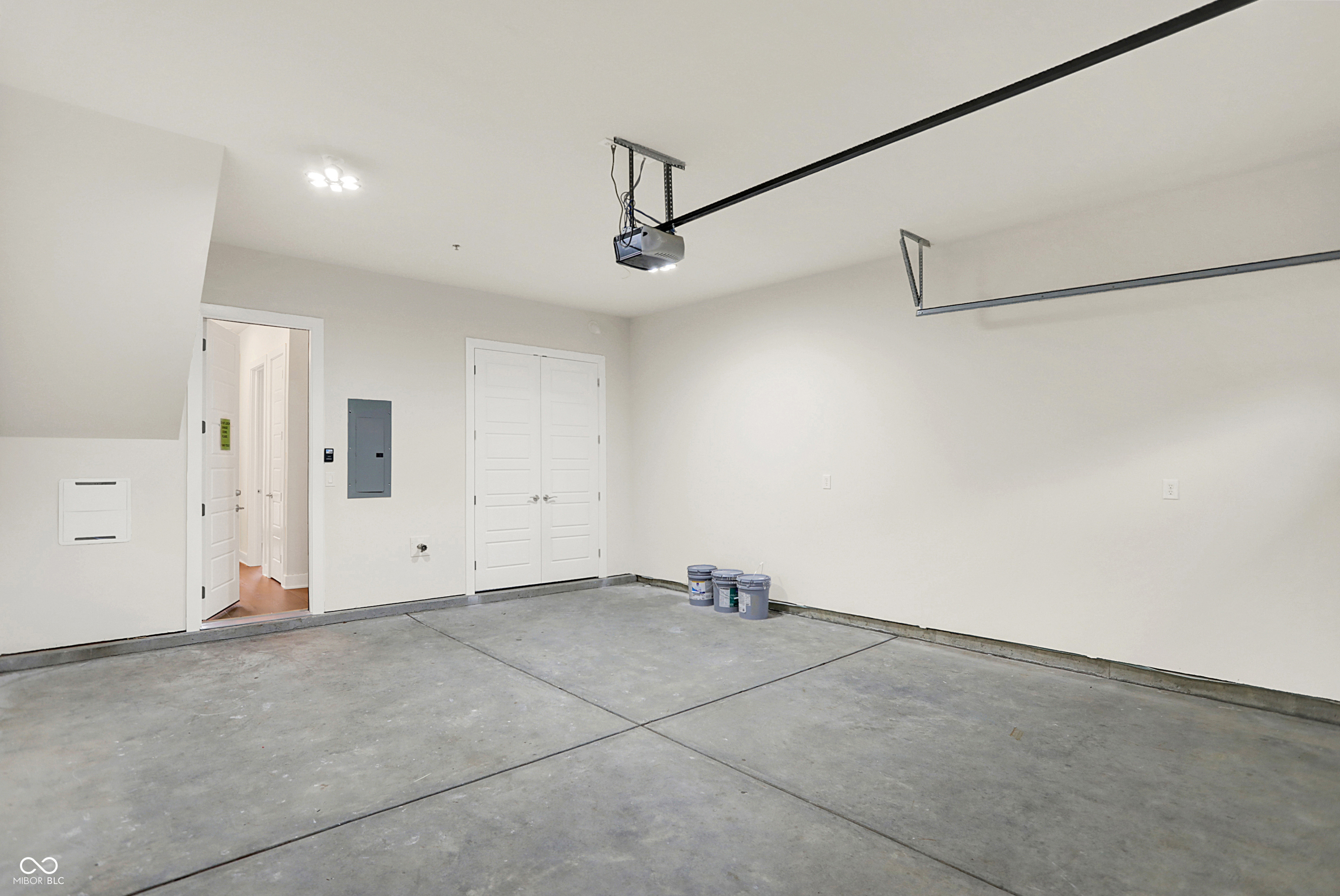 527 East North Street Indianapolis, IN 46204 - Photo 41 of 42